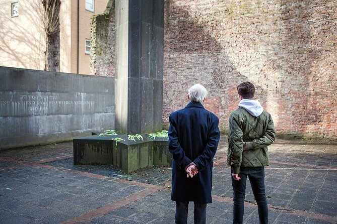Anne Frank Small Group Walking Tour - Start at the Portuguese Synagogue: More Than a Pretty Stop