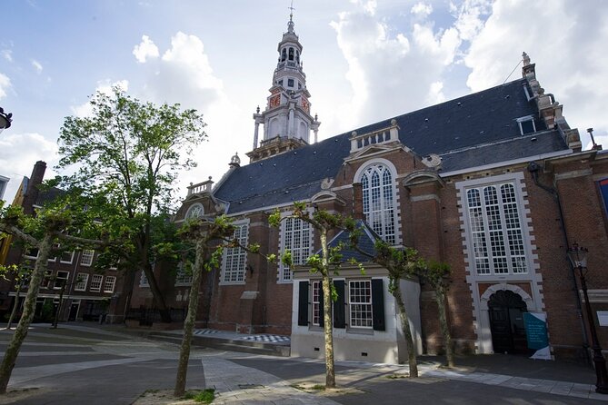 Anne Frank Small Group Walking Tour - Ending at the Anne Frank Statue Near Her House: Easy Next Step