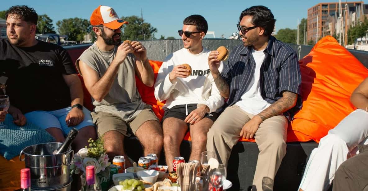 BBQ on Board Haarlem Cruise - Onboard BBQ: what you’ll actually taste and when