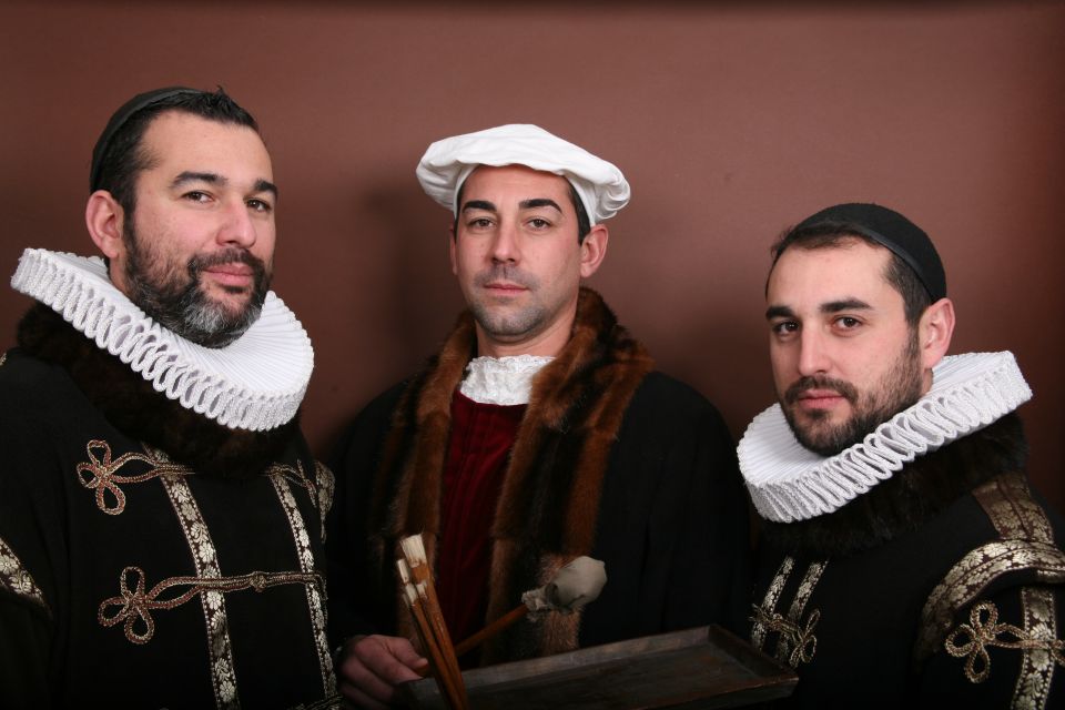 Become the Art you See! - Dam Square to Dutch Golden Age in One Small Studio