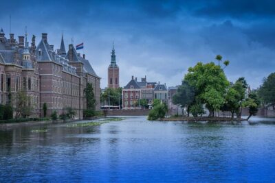 Best of Netherlands: Zaanse Schans Mills, The Hague & Rotterdam - Zaanse Schans: Windmills, Crafts, and That Working Dutch Feeling