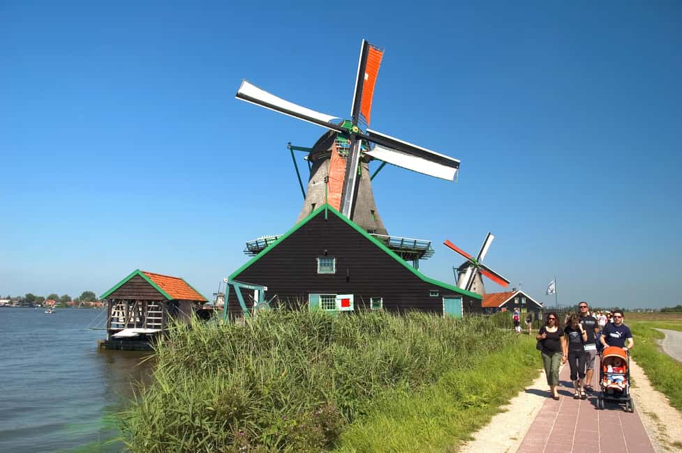 Brussels: Holland Keukenhof & Kinderdijk Guided Day Tour - Key highlights at a glance