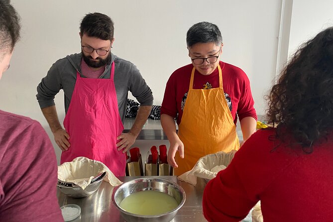 Cheese making workshop next to De Hallen, heart of Amsterdam - Price and group size: is $144.49 worth it?