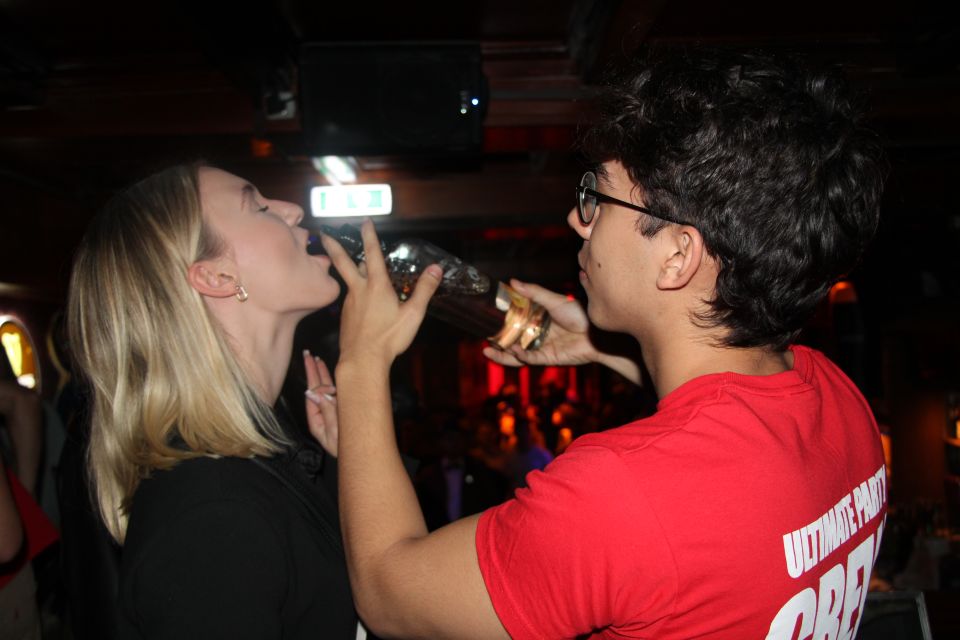 City Centre and Red Light Pub Crawl: 2 Night Pass - Practical Tips: What to Wear and How Not to Get Stuck