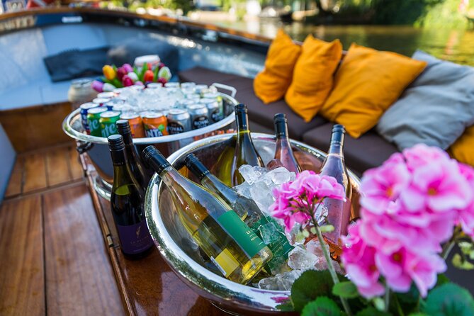 Classic Salonboat Tour in Amsterdam Including Cheese and Wine - Jordaan Through the Eyes of a Neighborhood, Not a Checklist