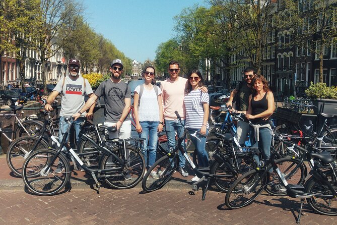 Daily group bike tour in Spanish. - Spanish-only biking: why it changes the whole city experience
