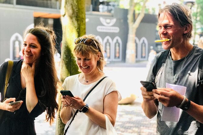 Discover Amsterdam's city center in this Outside Escape game tour - Where the Game Starts: Rembrandt House Museum to Dam Square