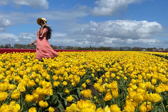 Discover Holland’s Beautiful Tulip Fields with an Expert Guide - Onderdijk Lunch in a Real Village Setting (Plus a 1929 Church)