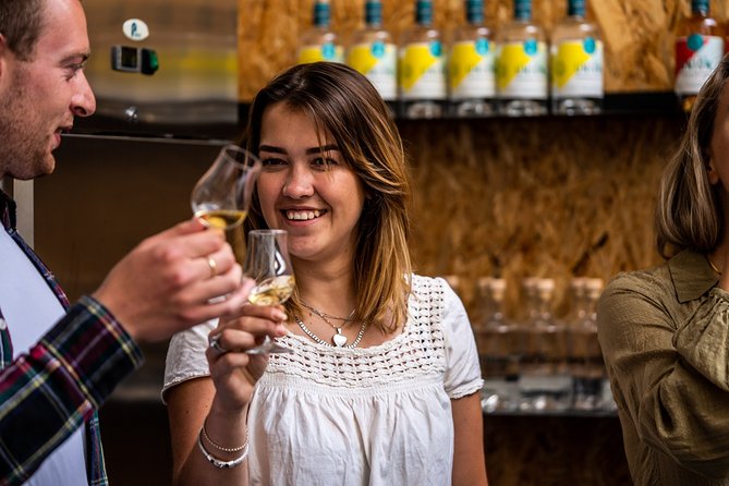 Distilling Class @ Spirited Union Rum Co. (Amsterdam) - Welcome Cocktail at the Union Cocktail Bar (and Why Food Helps)