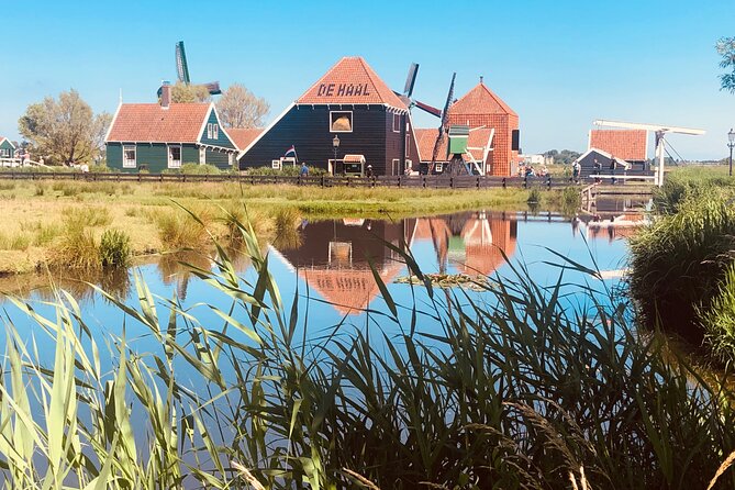 Dreamy Dutch Villages Tour: Giethoorn, Zaanse Schans & More - A practical Amsterdam day trip: the route makes sense