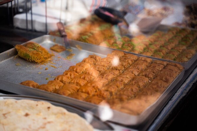 Dutch Street Food Tour on Amsterdam Market - Meeting Points, Timing, and Where the Tour Ends