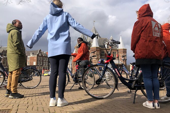 E-Bike Tour, Amsterdam's Highlights and Hidden Gems - Who should book this e-bike tour (and who might reconsider)