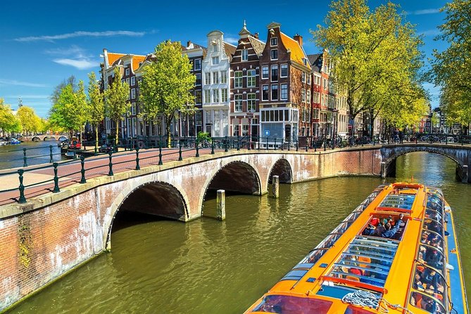 e-Scavenger hunt Amsterdam: Explore the city at your own pace - When this hunt is the right fit (and when it isn’t)