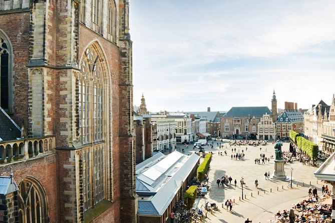 e-Scavenger hunt Haarlem: Explore the city at your own pace - Starting point at Kruisweg 32: quick logistics that prevent stress