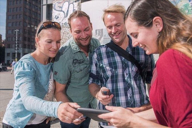 e-Scavenger hunt Volendam: Explore the city at your own pace - Quick Facts: Time, Price, and What You’re Signing Up For
