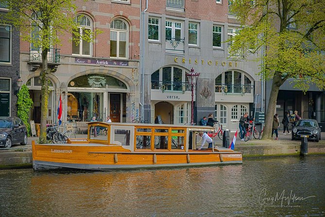 Exclusive Cruise! 90 min - 12 guests max - Book Leemstar! - Heaters, Drinks, and Dutch Bites: Small Perks That Change the Whole Trip