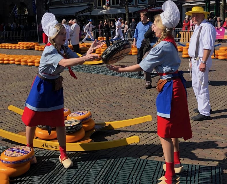 From Amsterdam; Alkmaar Cheese market & Zaanse Schans - Zaanse Schans in 1 Hour: Windmills, Clogs, and Fast Priorities