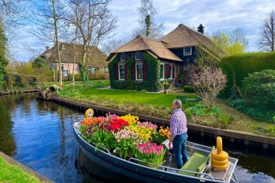 From Amsterdam: Giethoorn Day Trip with Canal & Village Tour - Giethoorn First: Why the Village Works Better With a Boat Cruise
