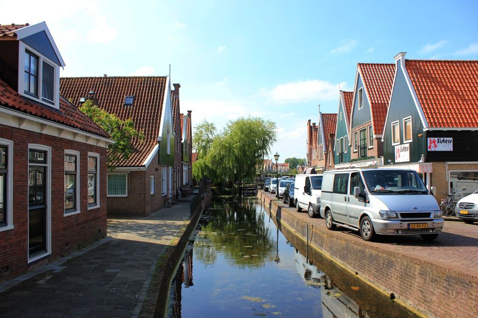 From Amsterdam: Windmills & Volendam Private Tour - Should you book this tour?