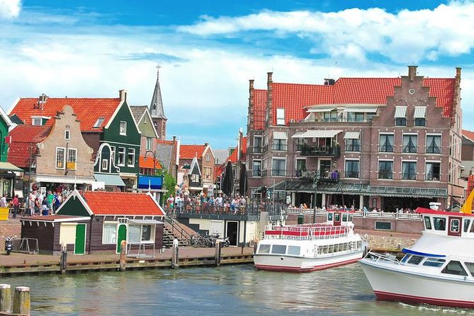 From Amsterdam: Zaanse Schans, Volendam, Giethoorn with Boat Tour - Who this trip is best for