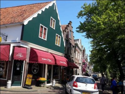 Full-day excursion to Edam, Volendam, and Marken - Meeting point and timing: start smart so the day feels easy