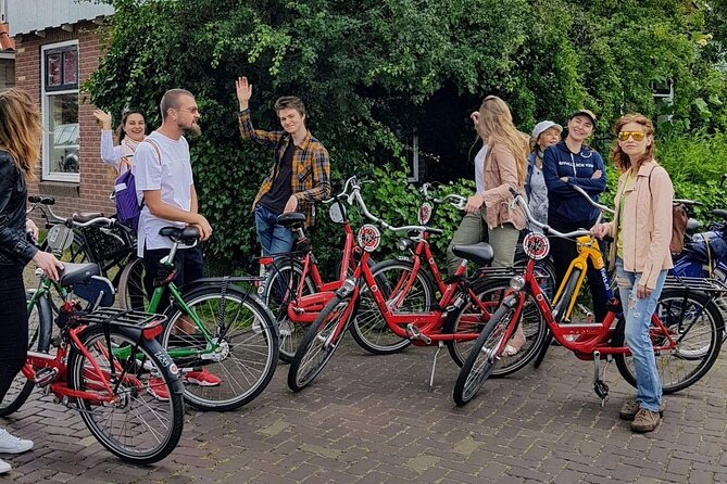 Full-Day Private Guided Countryside Tour from Amsterdam by Bike - Meet at Amsterdam Centraal: Bikes, Timing, and What to Bring