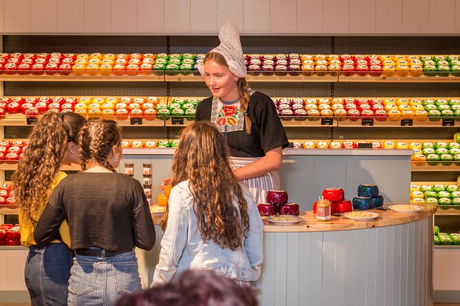 Giethoorn Day Trip from Amsterdam With Cruise and Cheeseplatter - Optional add-on: Amsterdam canal cruise voucher (open departure)