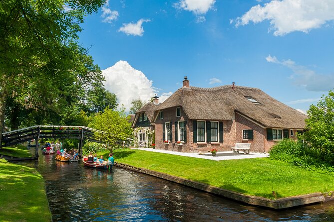 Giethoorn Day Trip from Amsterdam With Cruise and Cheeseplatter - Who this tour is best for (and who might want a different plan)