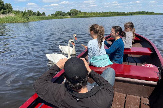 Giethoorn, Private Boat Tour & Zaanse Schans Windmills - A full Dutch day outside Amsterdam, without the stress