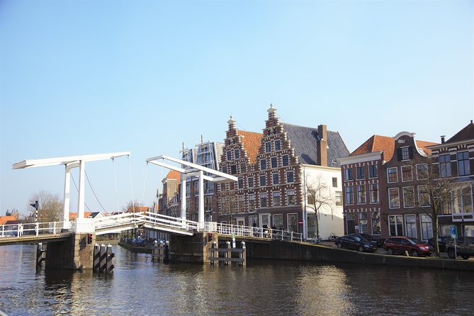 Guided Food Tour Haarlem (4-8 guests) - Old City - The food lineup: what six tastings really means in practice