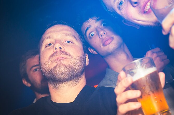 Guided Private Bar Tour in Amsterdam City Center - Who this suits best (and who might not love it)