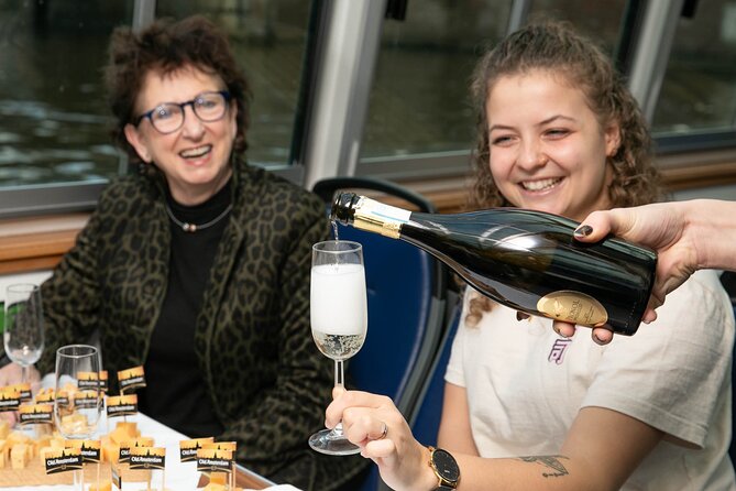 Haarlem Cheese and Wine Cruise - Haarlem at 6:00 pm: a relaxed canal cruise on the Spaarne