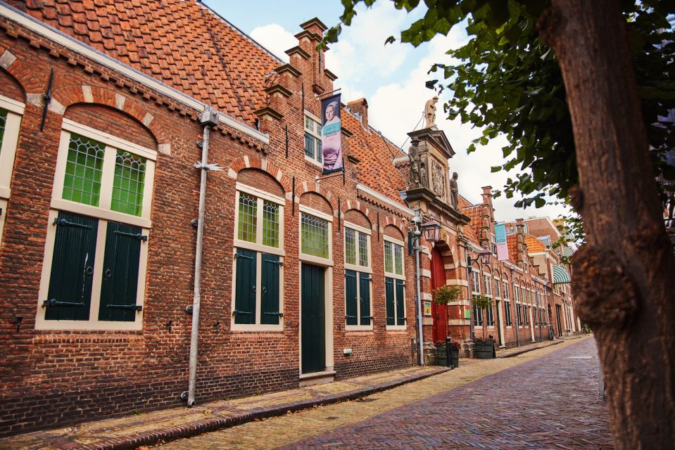 Haarlem: Frans Hals Museum Entrance Ticket with Audio Guide - Why the museum’s 16th-century-to-today range is more than a flex