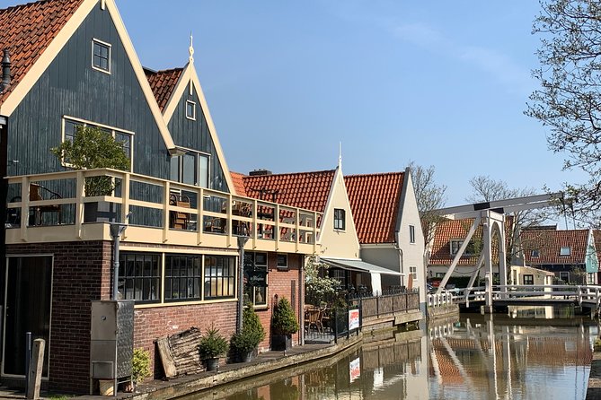 Hidden Gems Tour: visit 5 unforgettable places from Amsterdam - De Rijp: red roofs, a white bridge, and a Golden Age town hall