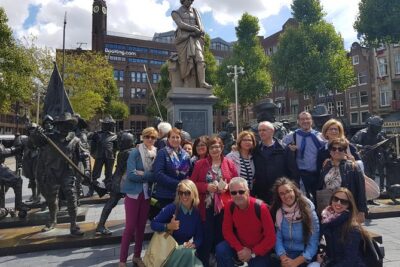 Historical tour of Amsterdam with Italian guide - Anne Frank area stop: powerful context, but no entrance included