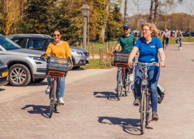 Keukenhof: Flower Fields Small-Group Cultural Bike Tour - Where you start: Rent-a-Bike van Dam right by Keukenhof