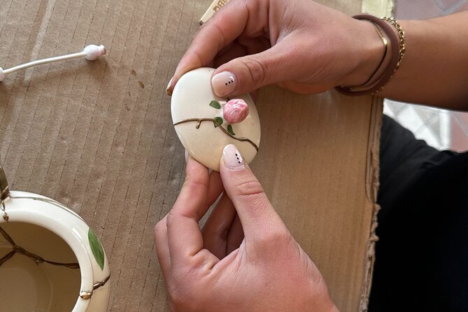 Kintsugi Workshop "The art of Imperfection" - The symbolic plate break: why it helps you