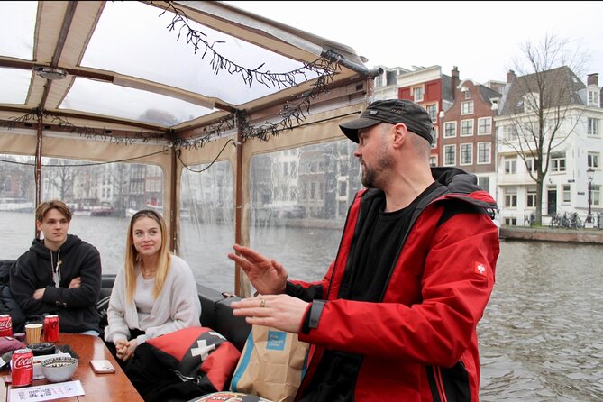 Luxury Amsterdam Canal Cruise – Unlimited Cocktails Included (1H) - Wealth, Water, and the Golden-Age Neighborhood Feel