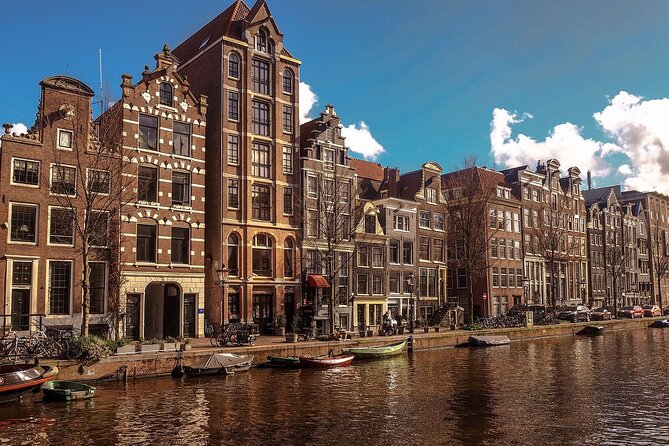 Madame Tussauds Museum - Amsterdam - Who should book Madame Tussauds Amsterdam?