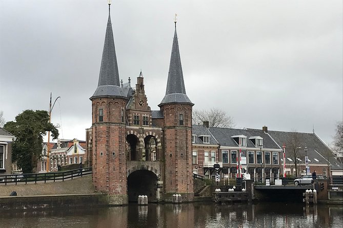 Northern Highlights Tour: visit 4 magnificent places from Amsterdam - Afsluitdijk: the 32 km barrier story you can see from one watchtower