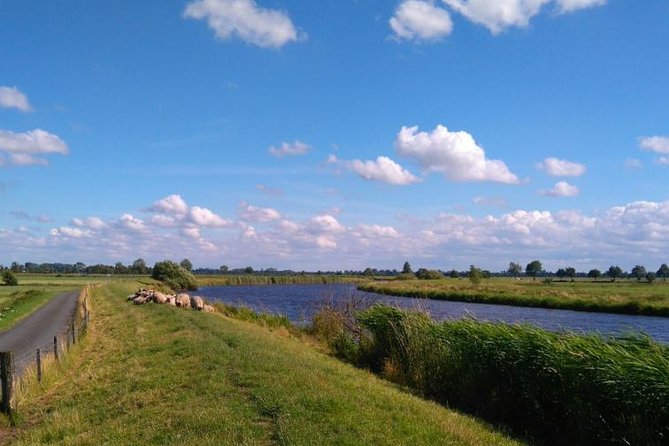 Off the beaten paths Dutch Country Side Private Tour in Jaguar - Durgerdam and Zuiderwoude: Along the Dike and Quiet Hamlets
