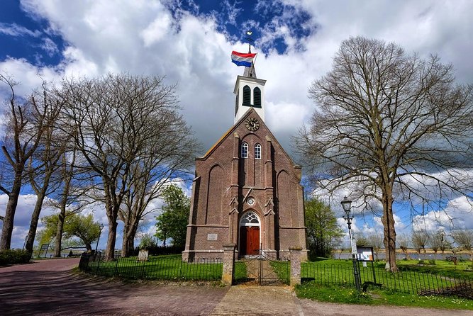Off the Beaten Paths Dutch Landscape Private Tour 1/2 day Jaguar - How This Route Gets You Off the Usual Tourist Trail
