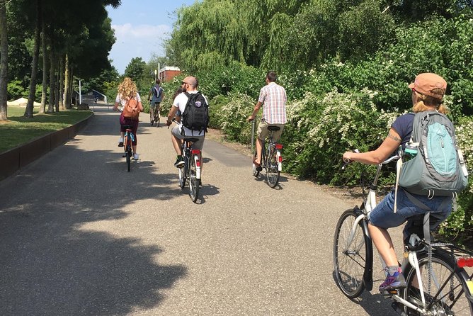 Private Amsterdam Bike Tour with a local guide (also for families) - Why bike touring in Amsterdam feels more practical than sightseeing on foot