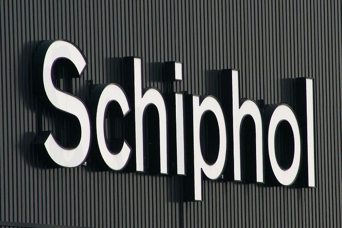 Private Amsterdam Departure Transfer to AMS Schiphol Airport - The simple point of this transfer: stop thinking about logistics