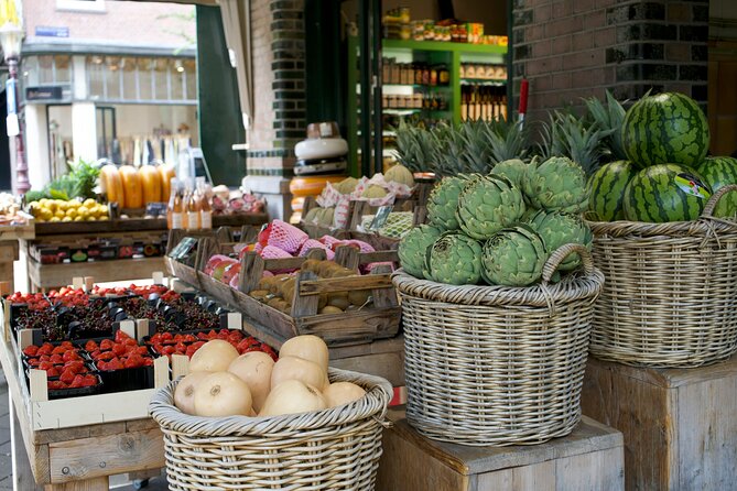 Private Amsterdam Food Tour with Local - Stop 4 in the 9 Little Streets (Negen Straatjes): fries, stroopwafel, and snack-level joy
