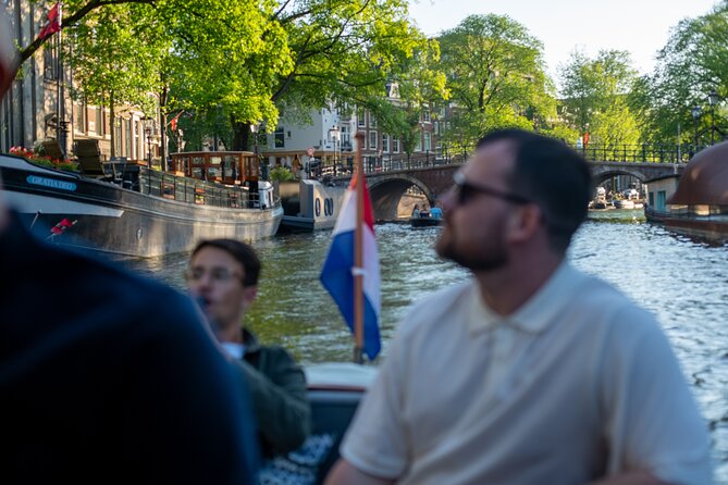 Private Boat Tour Amsterdam - 90 Min incl. welcome drink on historic saloon boat - Customizable English Commentary: Not Just Facts, Context