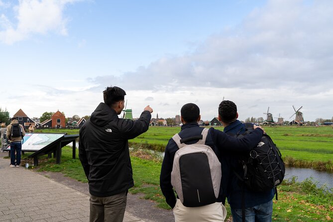 Private Countryside Tour From Amsterdam - Volendam on the Markermeer: Colorful Houses and Seafood Energy