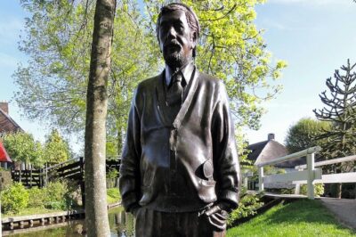 Private Day Trip from Amsterdam to Giethoorn including boat tour - Price and Value: What You’re Really Paying For
