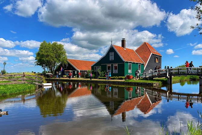 Private Day Trip to Zaanse Schans, Volendam & Marken from Amsterdam - How the private pickup works in real life