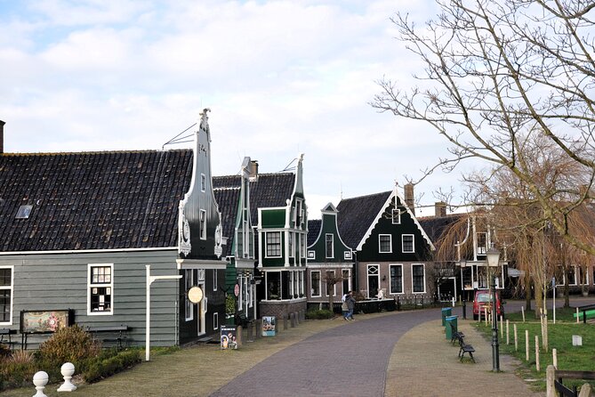 Private Guided Half Day Tour in Zaanse Schans from Amsterdam - Stroopwafel break: the small stop that seals the Dutch feel